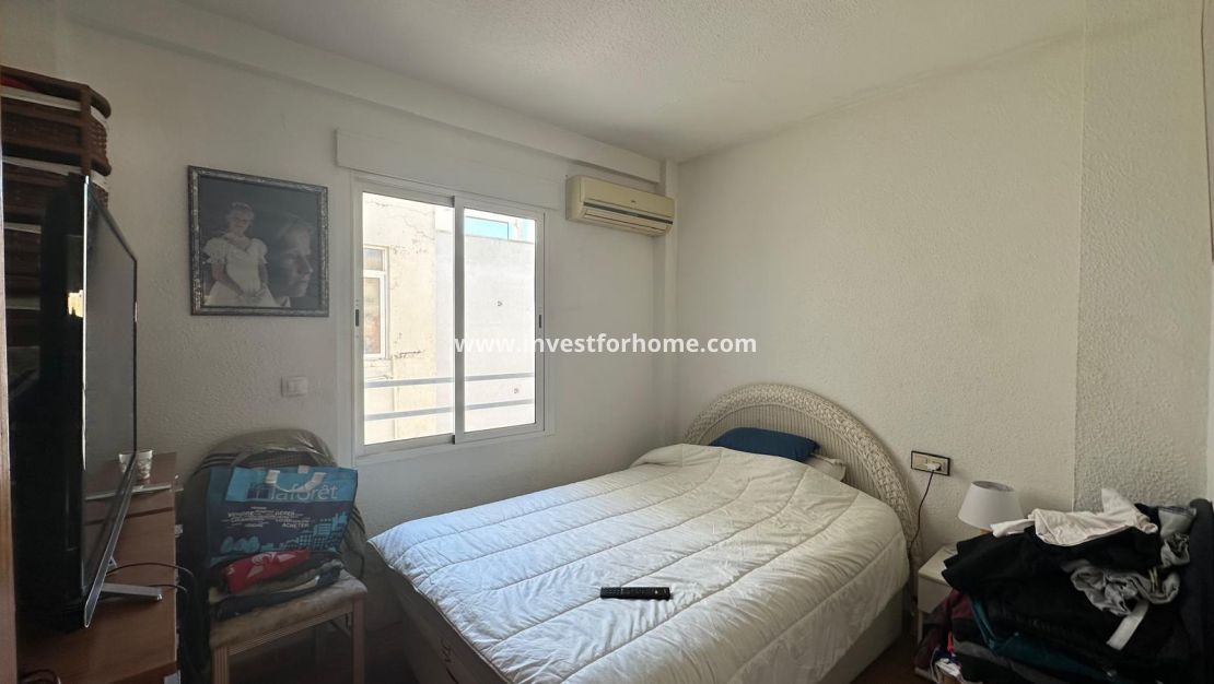 Sale - Apartment - Torrevieja - Estacion De Autobuses