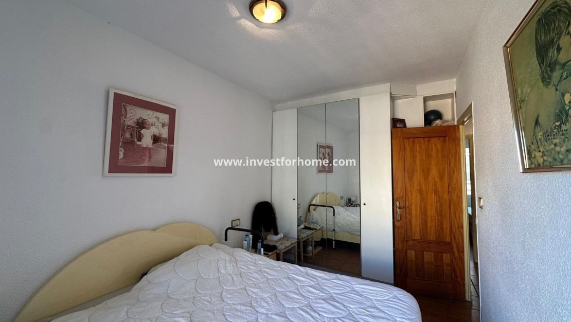 Sale - Apartment - Torrevieja - Estacion De Autobuses