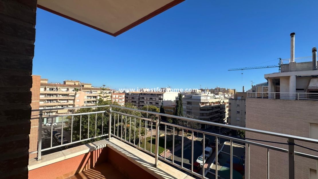 Sale - Apartment - Torrevieja - Estacion De Autobuses