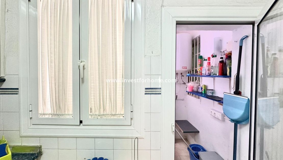 Sale - Apartment - Torrevieja - Estacion De Autobuses