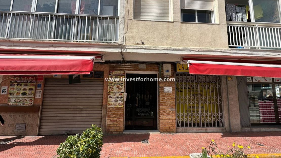 Sale - Apartment - Torrevieja - Estacion De Autobuses