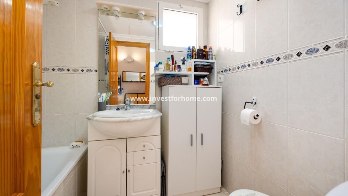 Sale - Apartment - Torrevieja - Estacion De Autobuses