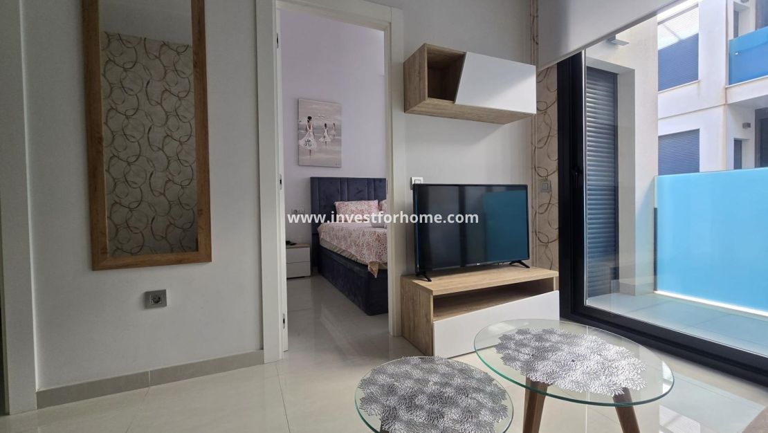 Sale - Apartment - Torrevieja - Estacion De Autobuses