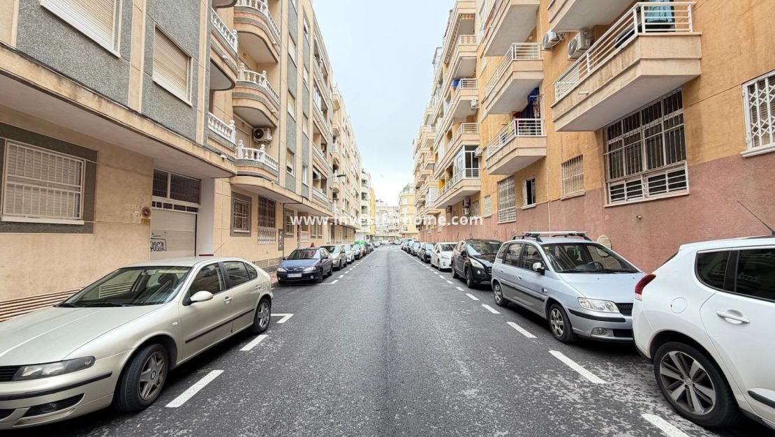 Sale - Apartment - Torrevieja - Estacion De Autobuses