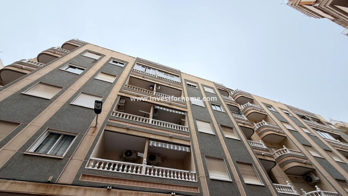 Sale - Apartment - Torrevieja - Estacion De Autobuses