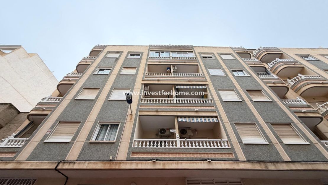 Sale - Apartment - Torrevieja - Estacion De Autobuses