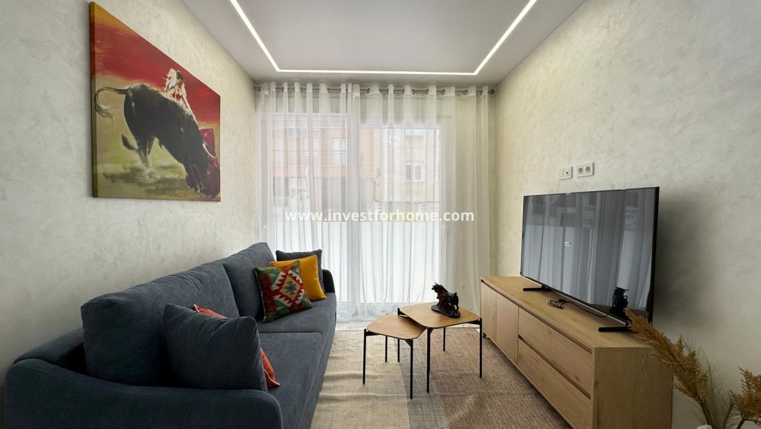 Sale - Apartment - Torrevieja - Estacion De Autobuses