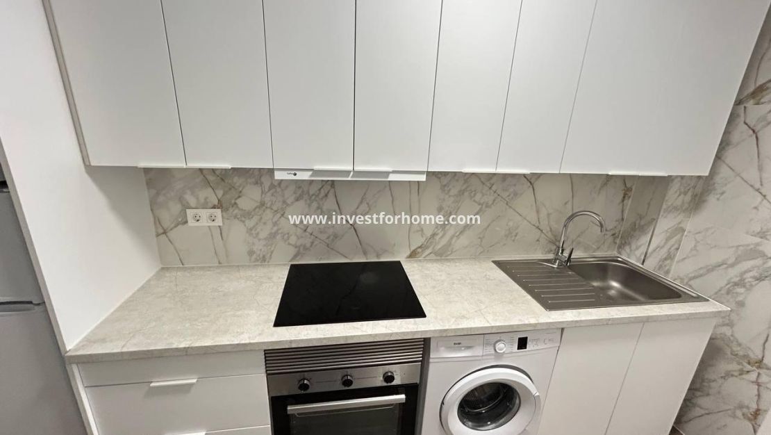 Sale - Apartment - Torrevieja - Estacion De Autobuses