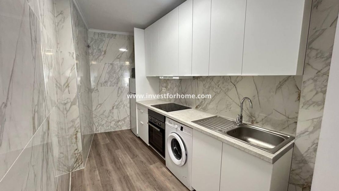 Sale - Apartment - Torrevieja - Estacion De Autobuses
