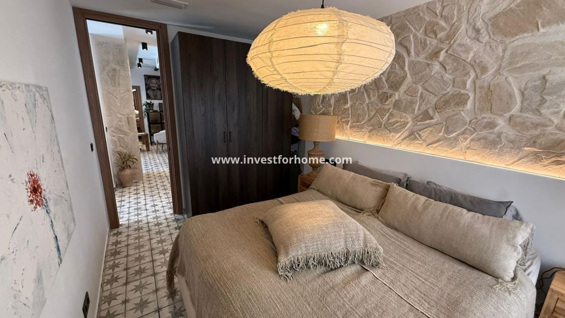 Sale - Apartment - Torrevieja - Estacion De Autobuses