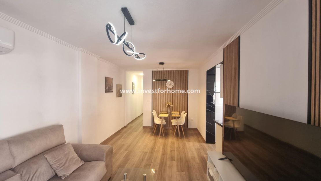 Sale - Apartment - Torrevieja - Estacion De Autobuses