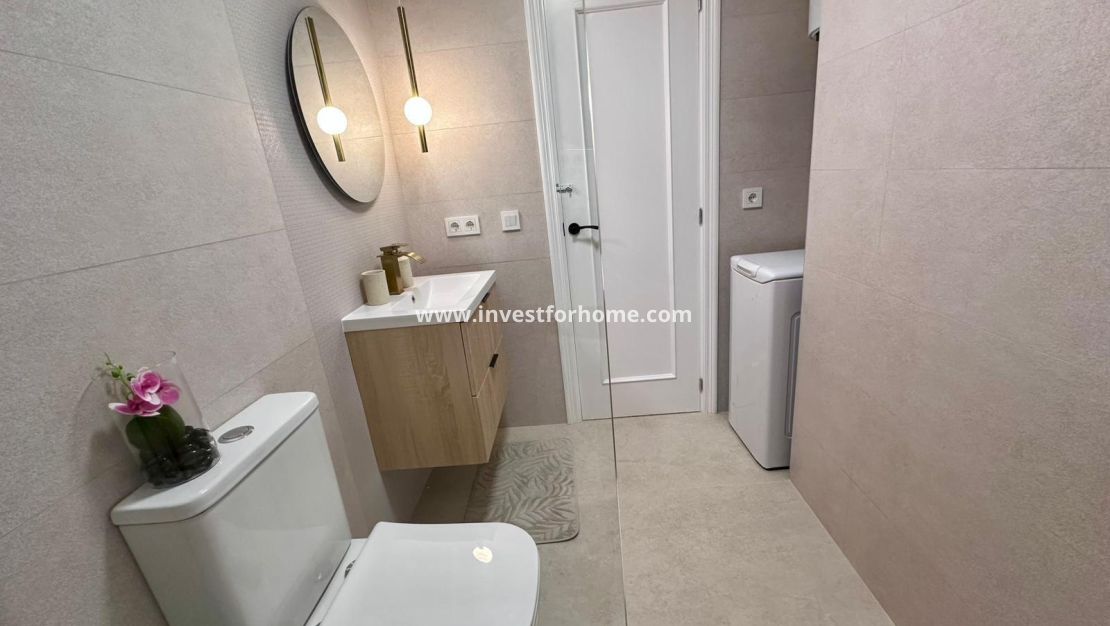 Sale - Apartment - Torrevieja - Estacion De Autobuses