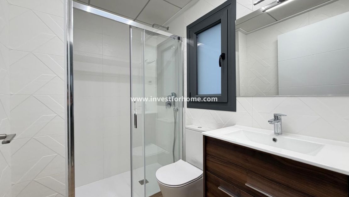 Sale - Apartment - Torrevieja - Estacion De Autobuses
