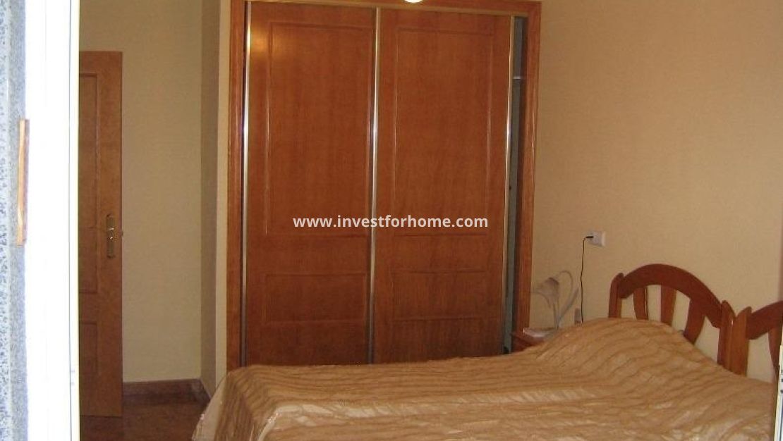 Sale - Apartment - Torrevieja - Estacion De Autobuses