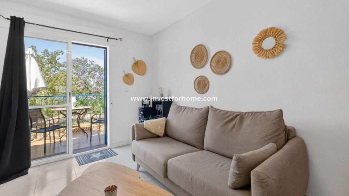 Sale - Apartment - Torrevieja - Jardín del Mar