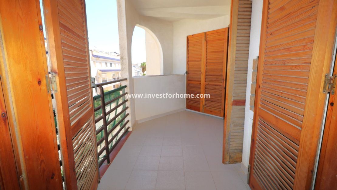 Sale - Apartment - Torrevieja - La Veleta