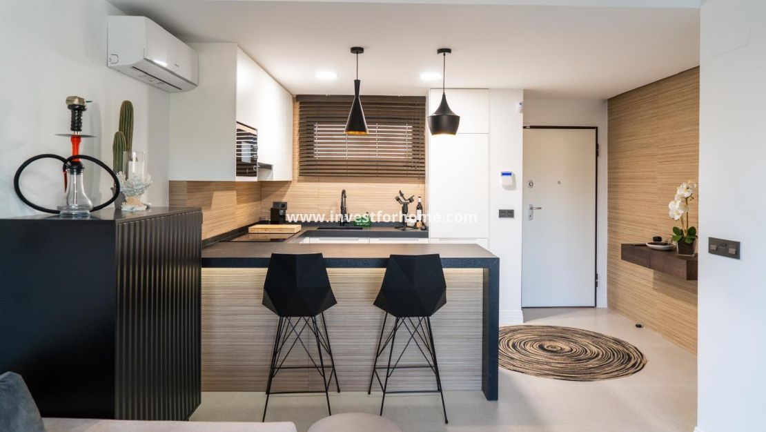 Sale - Apartment - Torrevieja - La Veleta