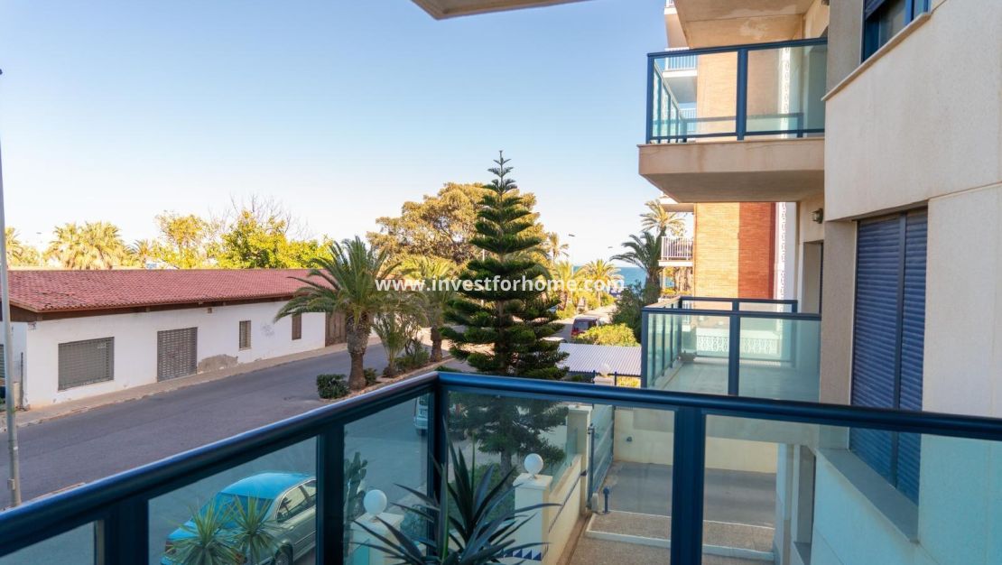 Sale - Apartment - Torrevieja - La Veleta