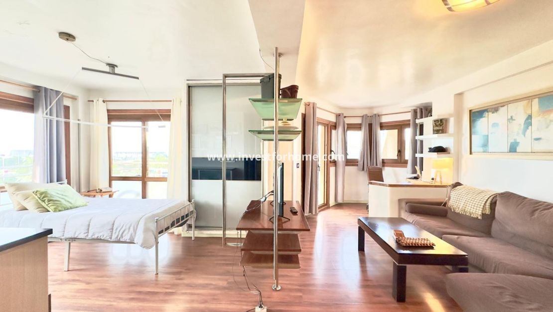 Sale - Apartment - Torrevieja - La Veleta