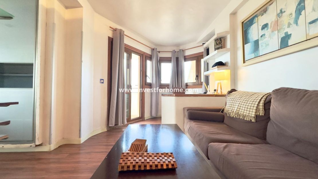 Sale - Apartment - Torrevieja - La Veleta