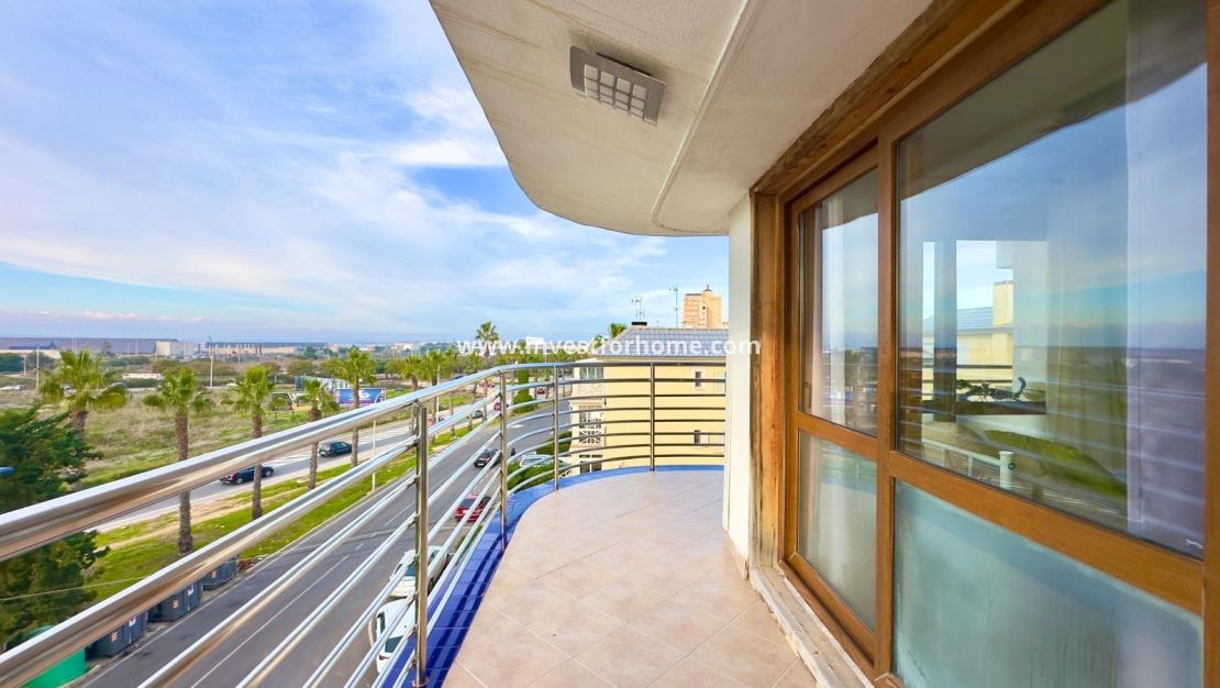 Sale - Apartment - Torrevieja - La Veleta