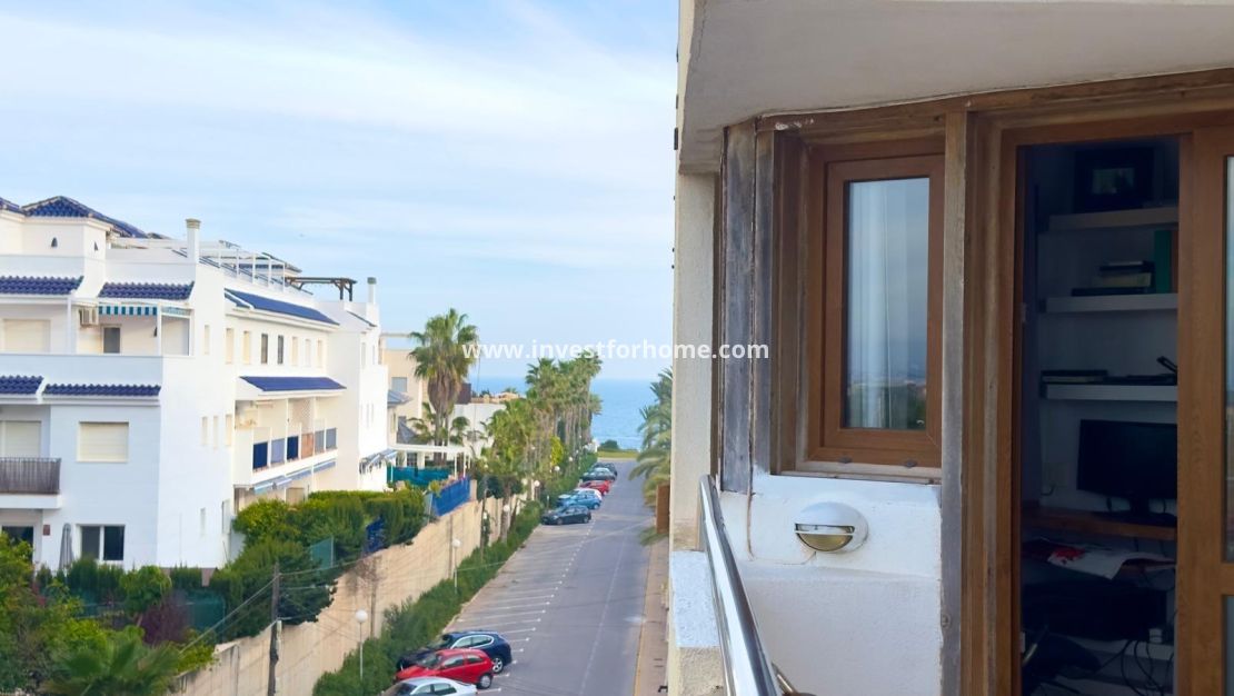 Sale - Apartment - Torrevieja - La Veleta