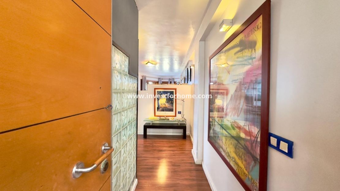 Sale - Apartment - Torrevieja - La Veleta