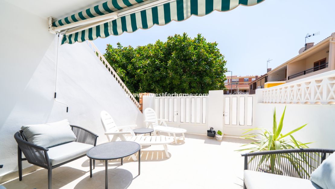 Sale - Apartment - Torrevieja - La Veleta