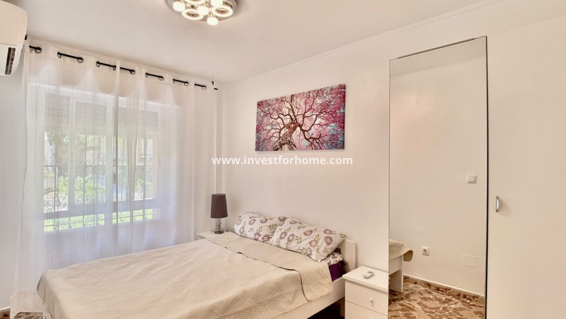 Sale - Apartment - Torrevieja - La veleta