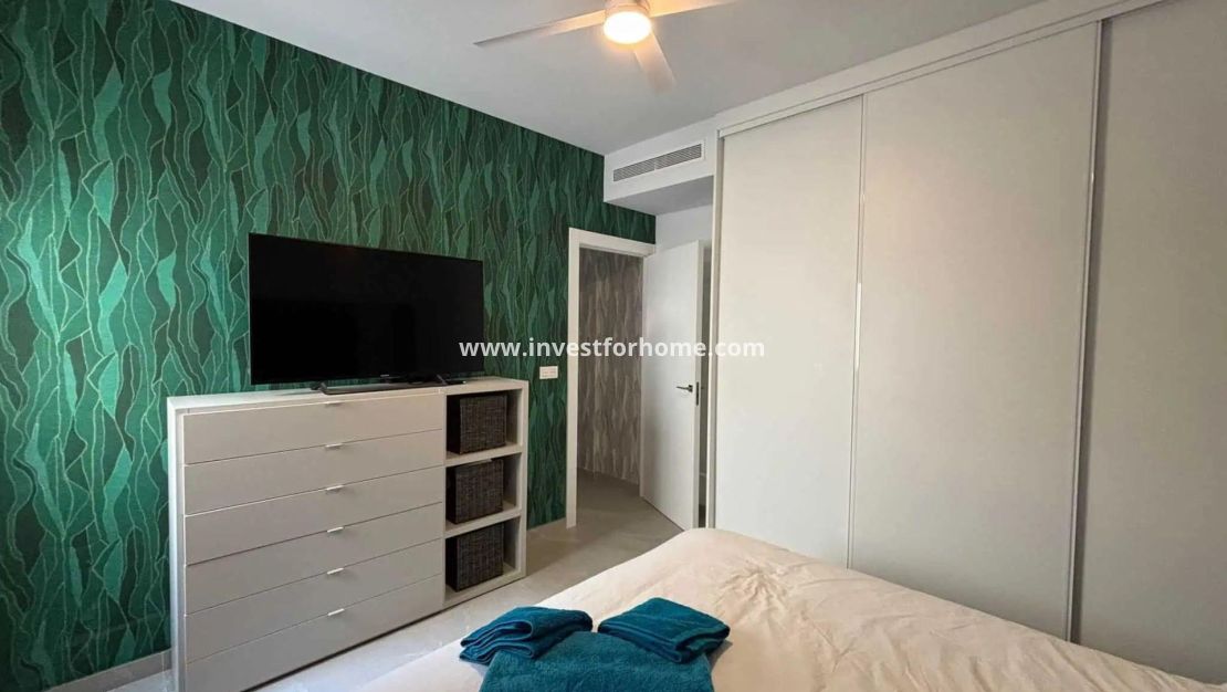 Sale - Apartment - Torrevieja - Las Piscinas Naturales