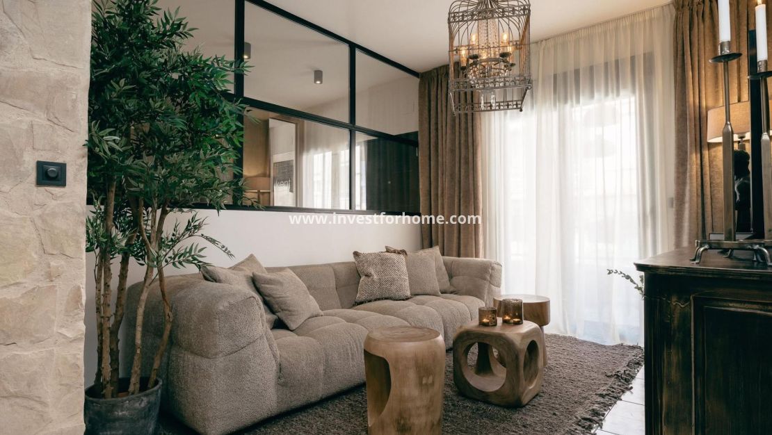 Sale - Apartment - Torrevieja - Las Piscinas Naturales