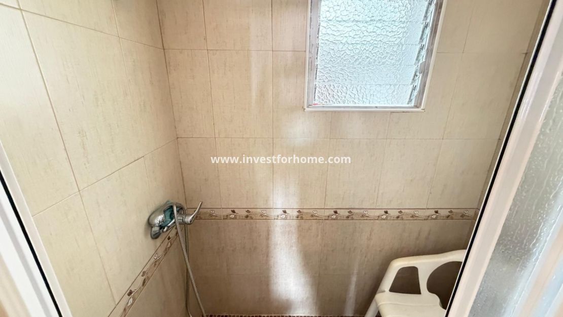Sale - Apartment - Torrevieja - Las Piscinas Naturales
