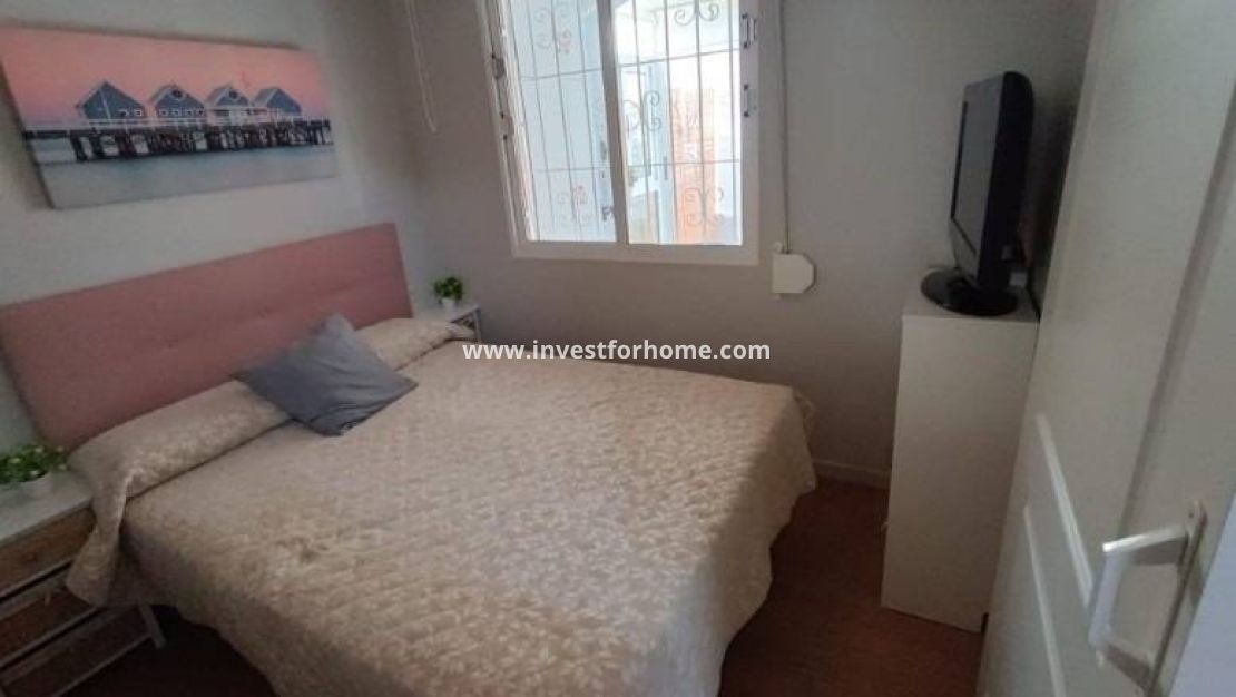 Sale - Apartment - Torrevieja - Los Balcones