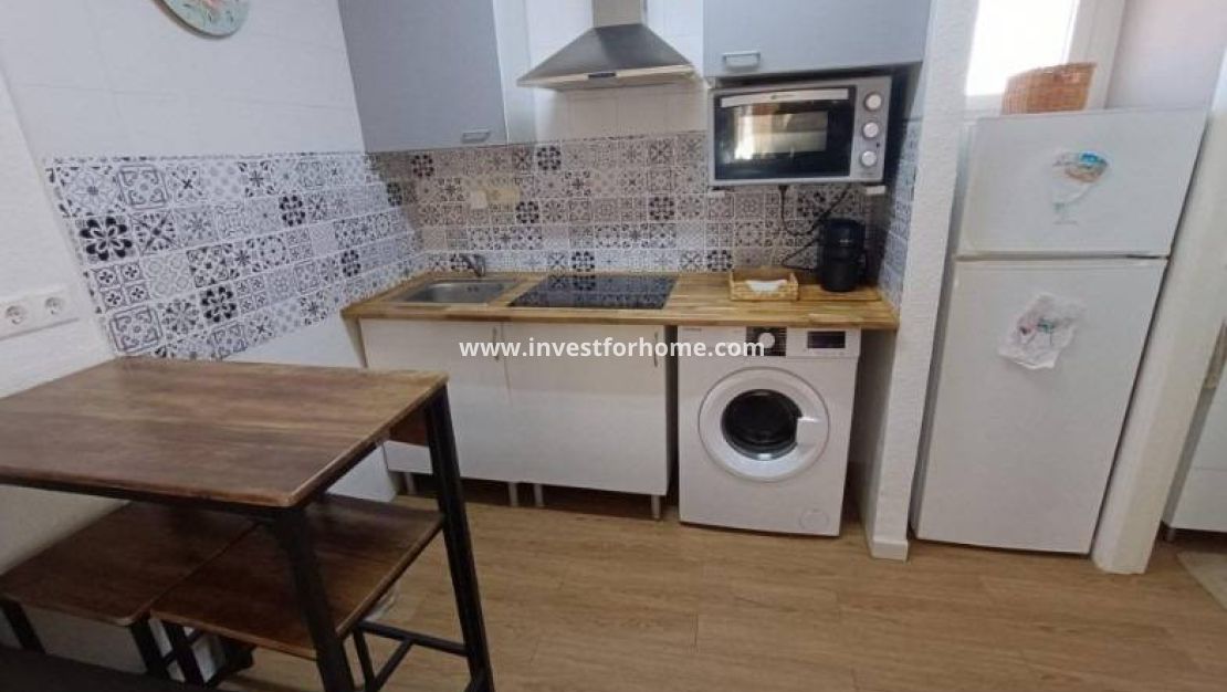 Sale - Apartment - Torrevieja - Los Balcones