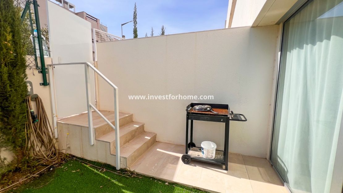 Sale - Apartment - Torrevieja - Los Balcones