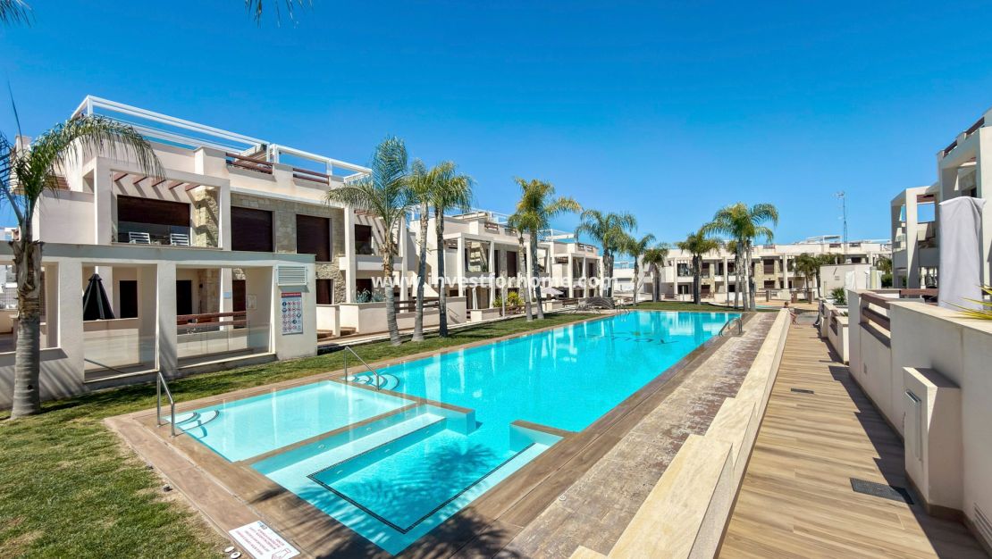 Sale - Apartment - Torrevieja - Los Balcones