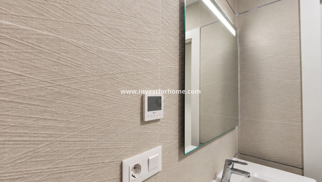 Sale - Apartment - Torrevieja - Los Balcones