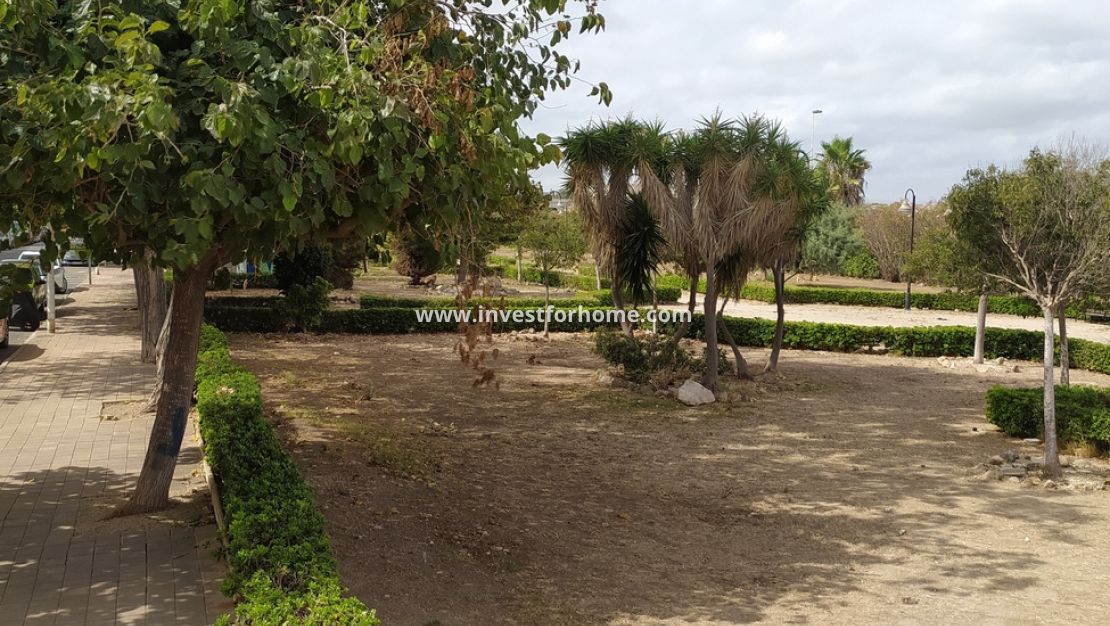 Sale - Apartment - Torrevieja - LOS NAUFRAGOS PLAYA