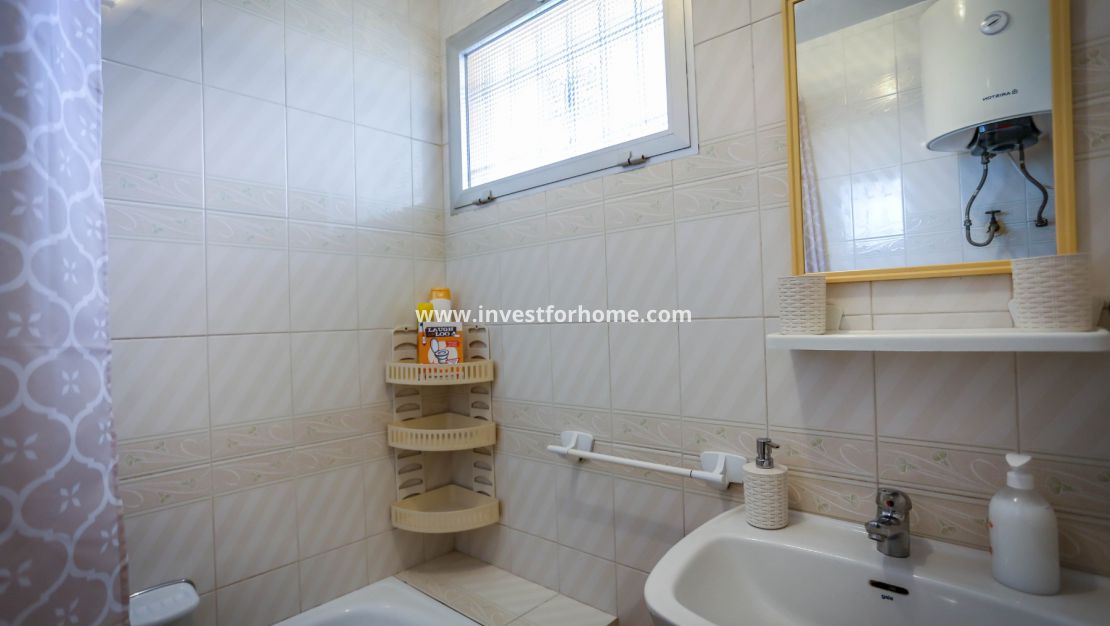 Sale - Apartment - Torrevieja - Mar Azul