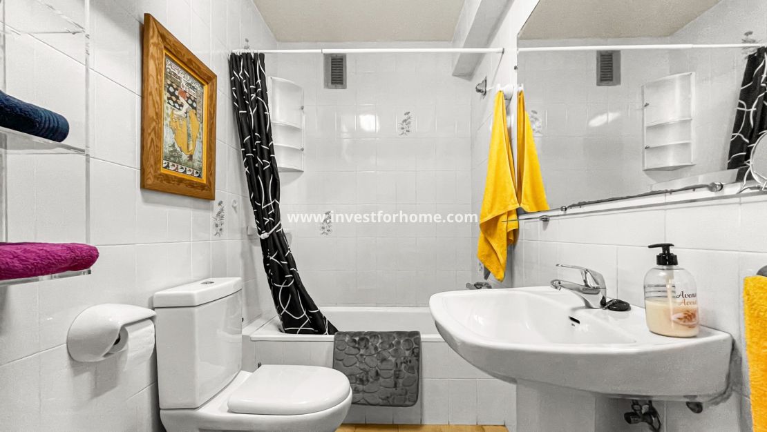 Sale - Apartment - Torrevieja - Mar Azul