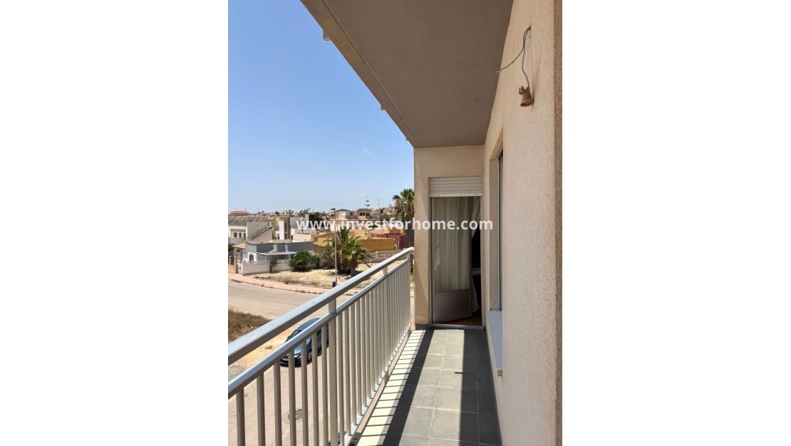 Sale - Apartment - Torrevieja - Miramar - Torre Del Moro