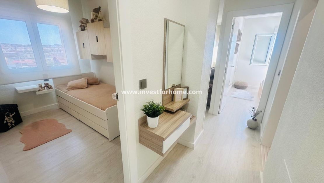 Sale - Apartment - Torrevieja - Nueva Torrevieja - Aguas Nuevas