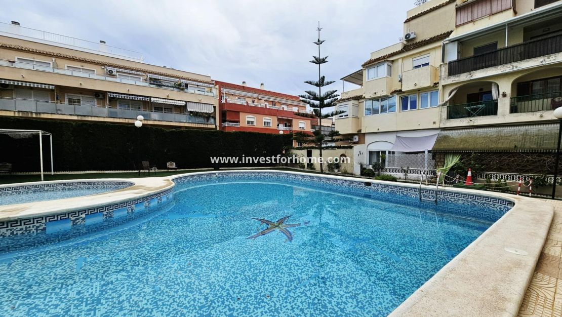 Sale - Apartment - Torrevieja - Nueva Torrevieja - Aguas Nuevas