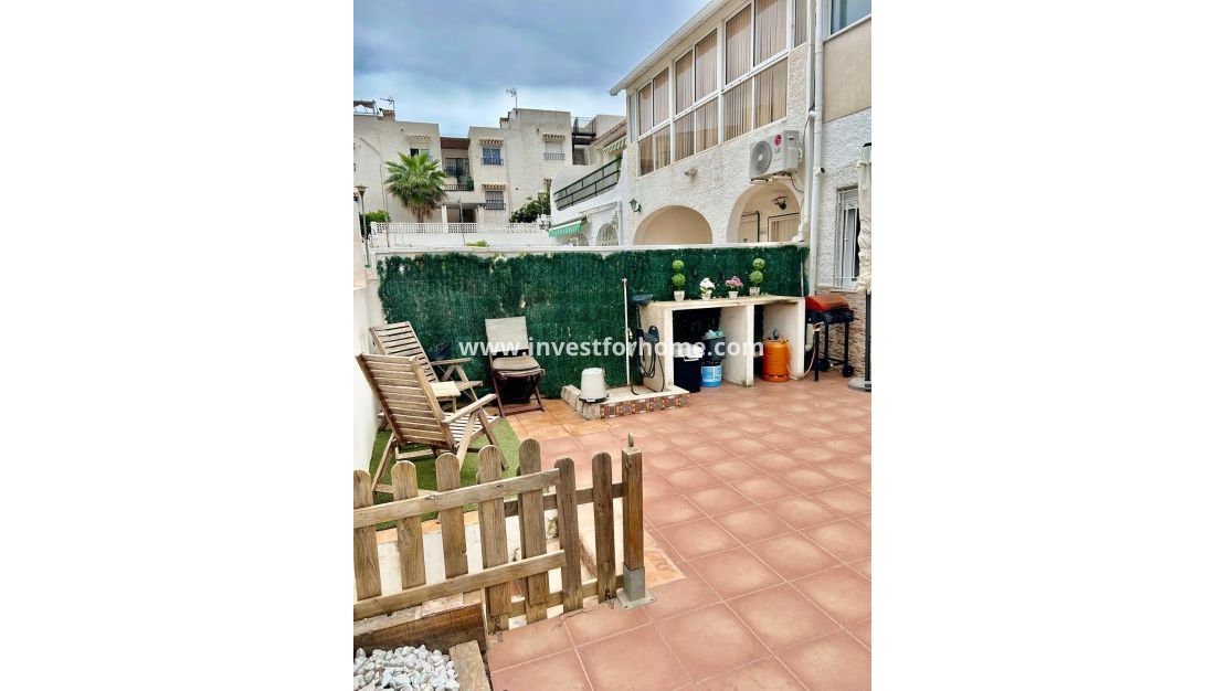 Sale - Apartment - Torrevieja - Nueva Torrevieja - Aguas Nuevas