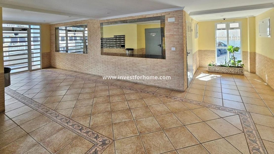 Sale - Apartment - Torrevieja - Nueva Torrevieja - Aguas Nuevas