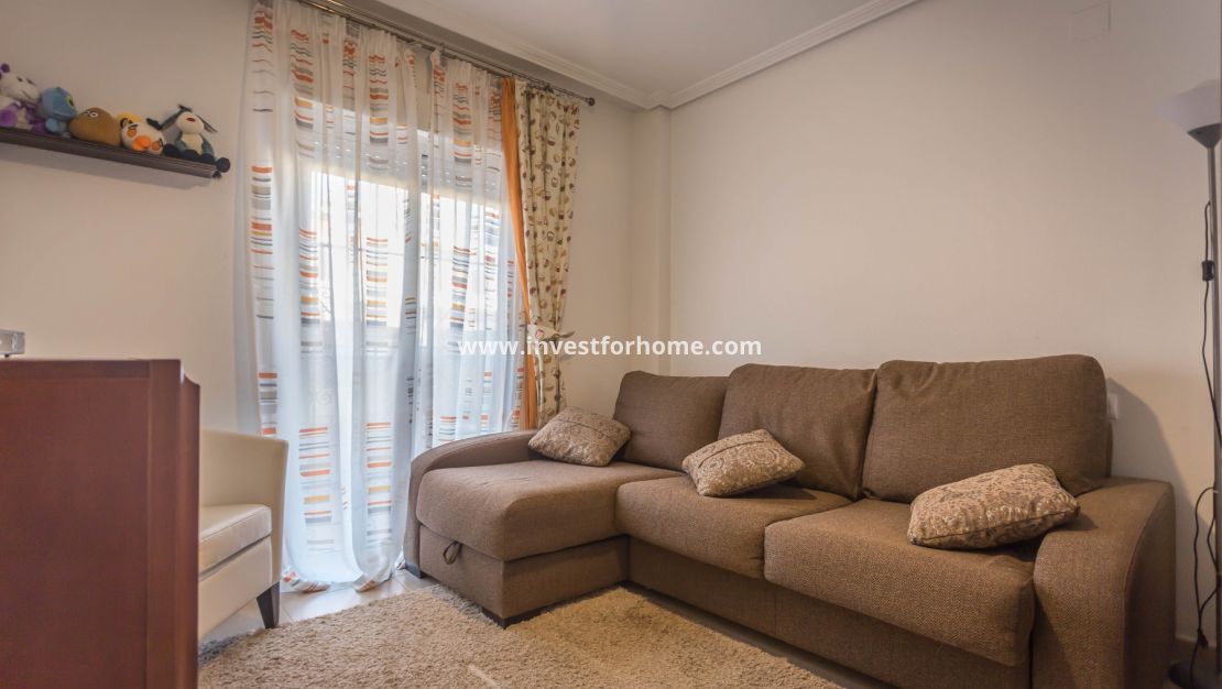 Sale - Apartment - Torrevieja - Nueva Torrevieja - Aguas Nuevas