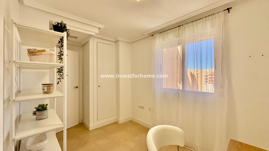 Sale - Apartment - Torrevieja - PARQUE DE LAS NACIONES