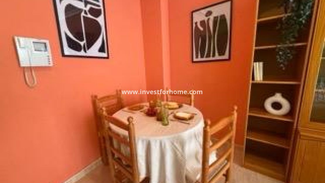 Sale - Apartment - Torrevieja - Parque Las Naciones