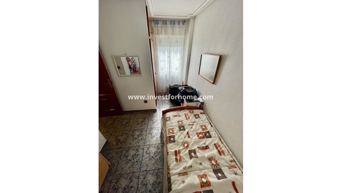 Sale - Apartment - Torrevieja - Playa de cura