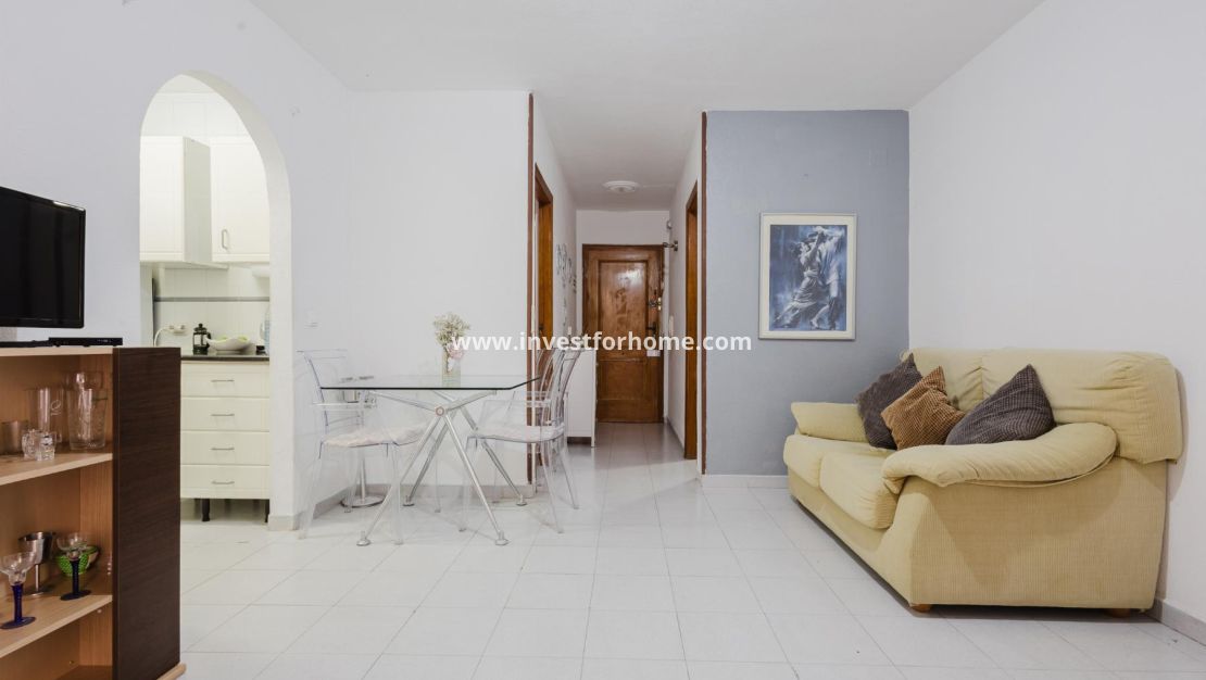 Sale - Apartment - Torrevieja - Playa de La Acequion